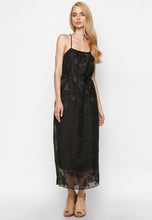 Load image into Gallery viewer, Black Velvet Maxi Dress
